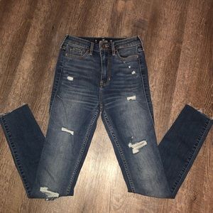 Hollister High-Rise Super Skinny Jean